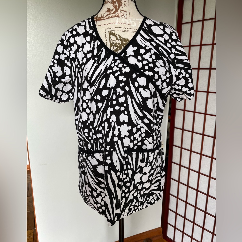 Tafford Scrub Top, Size S